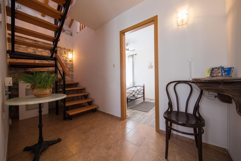 Luxury Mansarda Duplex - City Centre - Stone House Apartment Сплит Екстериор снимка